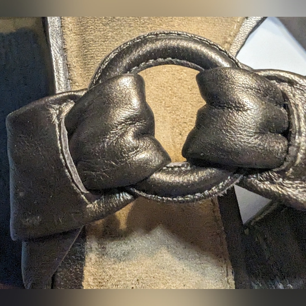 Rockport 3" Heeled Sandals, Measures approx 10 1/2" Long, 3" 1/2 Wide Pre-Owned - Picture 3 of 10